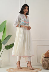 Cream Mul Cotton Embroidered A-Line suit- Set of 3