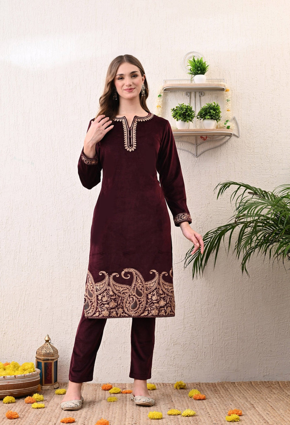 Elegant 3 - piece Pure Velvet Set - Fine Strings