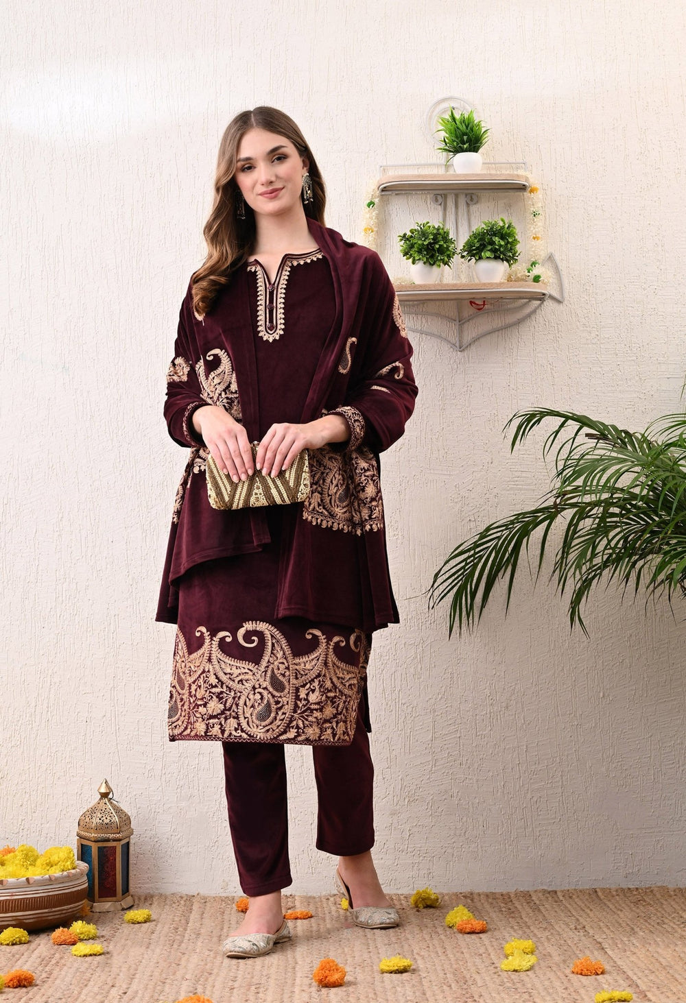 Elegant 3 - piece Pure Velvet Set - Fine Strings