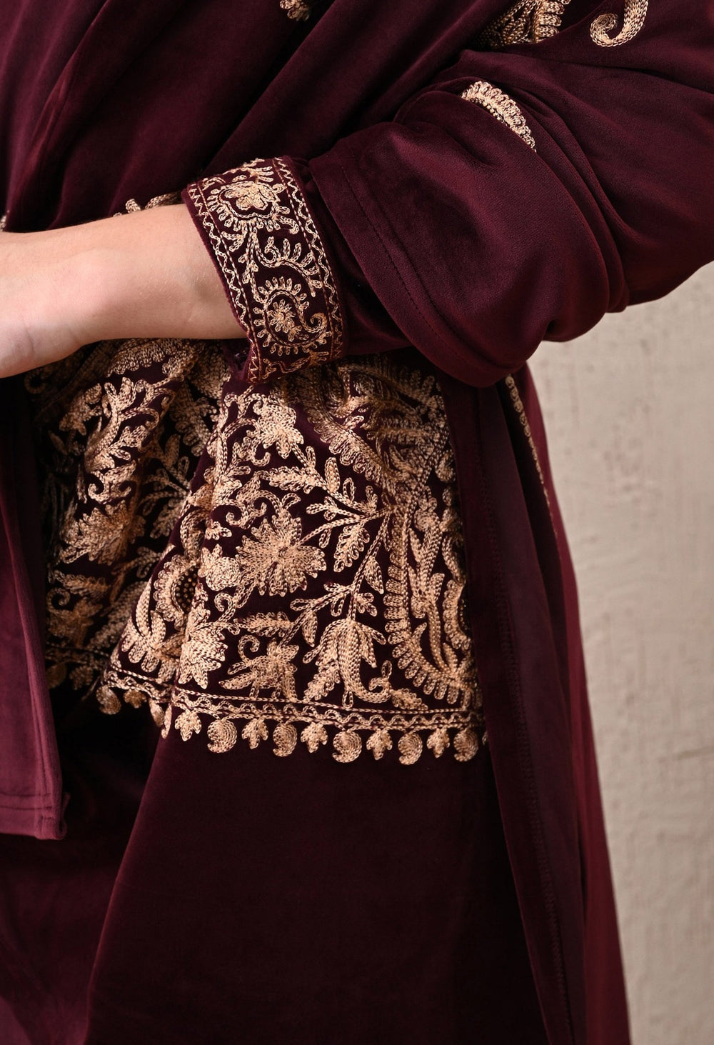 Elegant 3 - piece Pure Velvet Set - Fine Strings