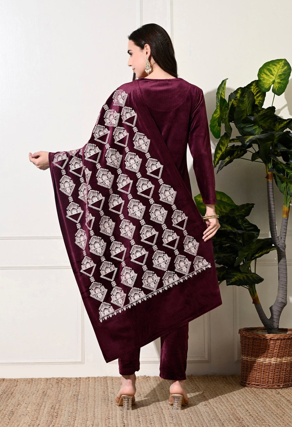 Elegant 3 - Piece Pure Velvet Set with Rich Kashmiri Embroidery! - Fine Strings