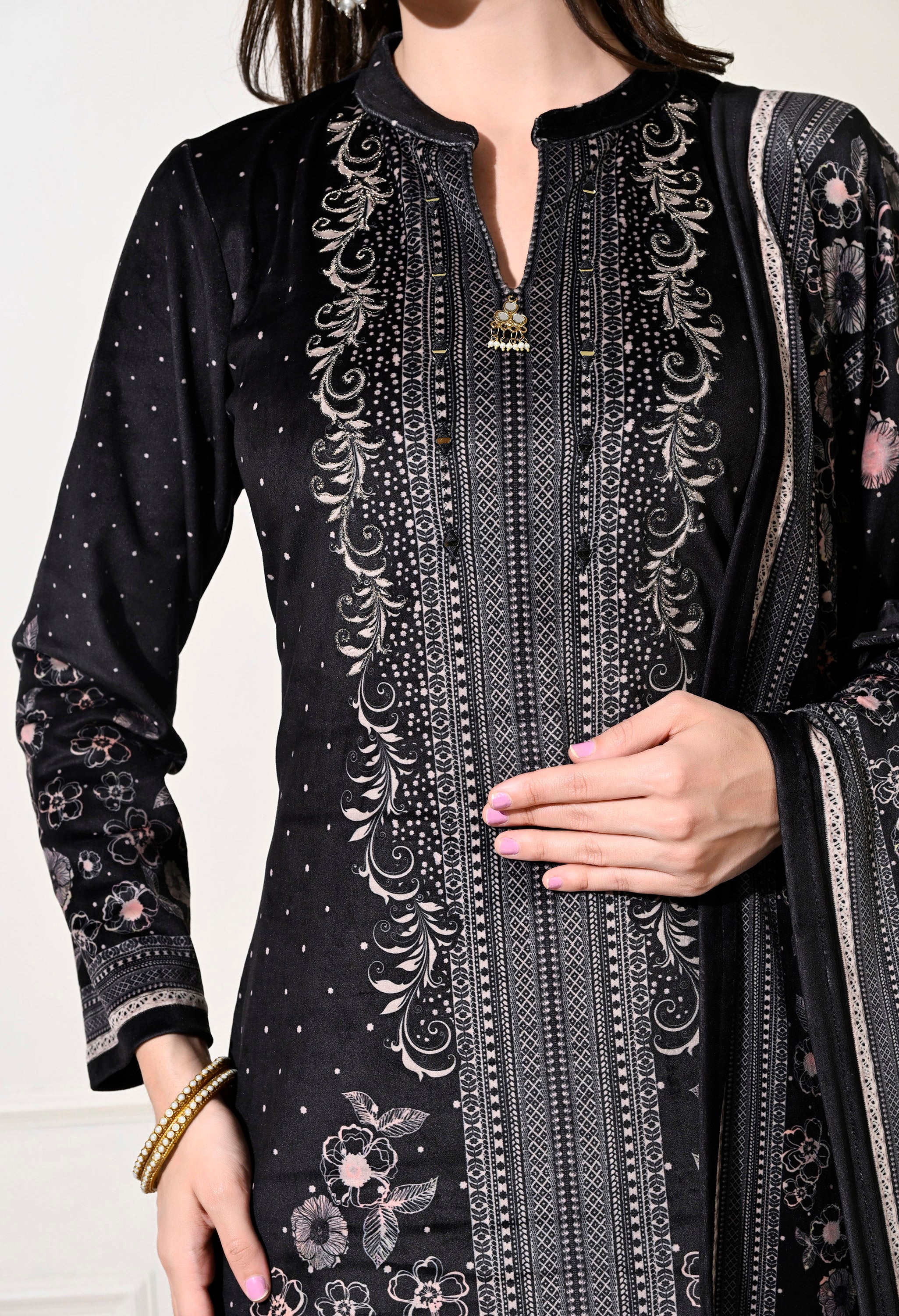 Black Digital Print Velvet Suit With Shawl - Set of 3