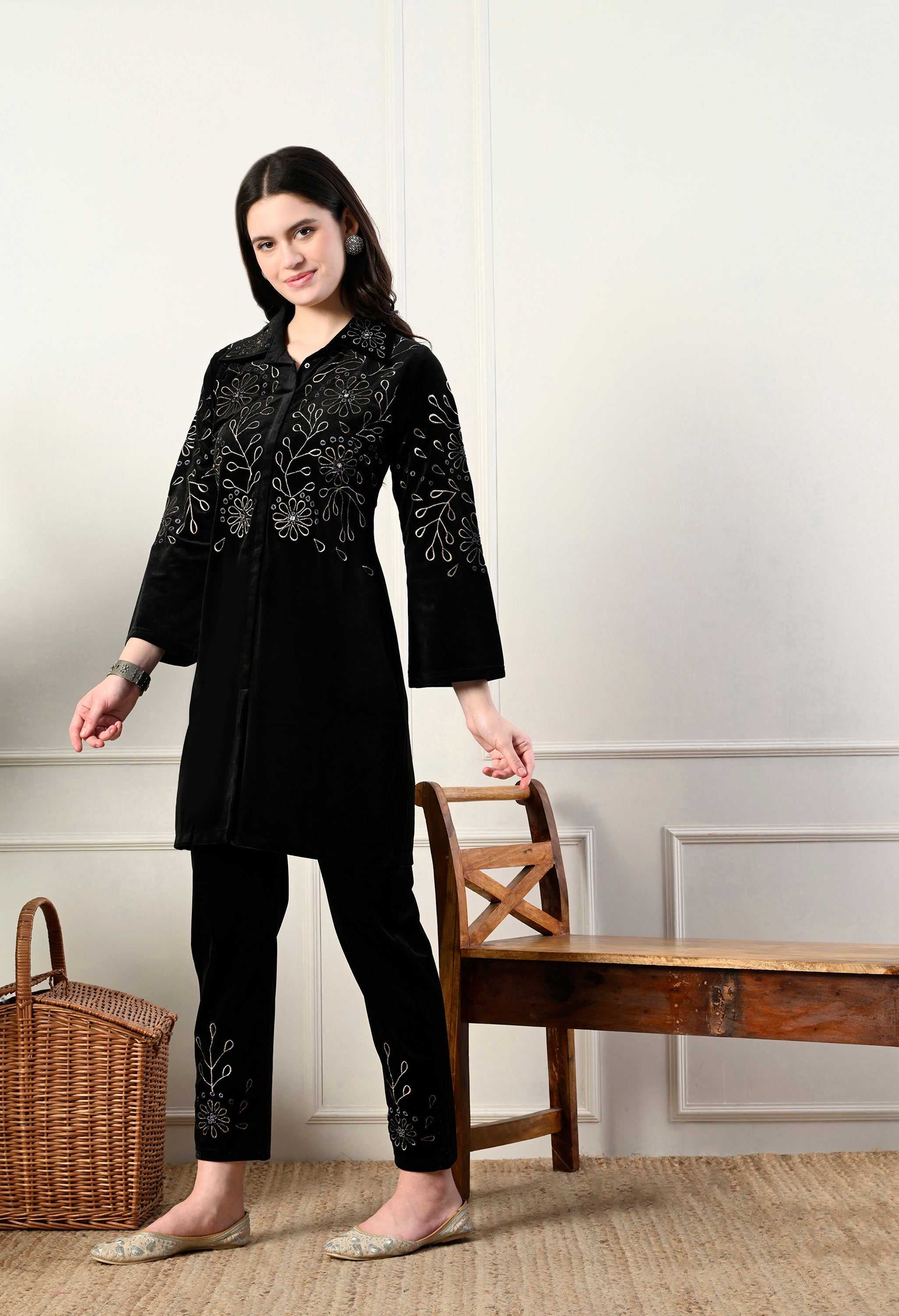 Indo-Western Black Embroidered 2 Piece Velvet Suit