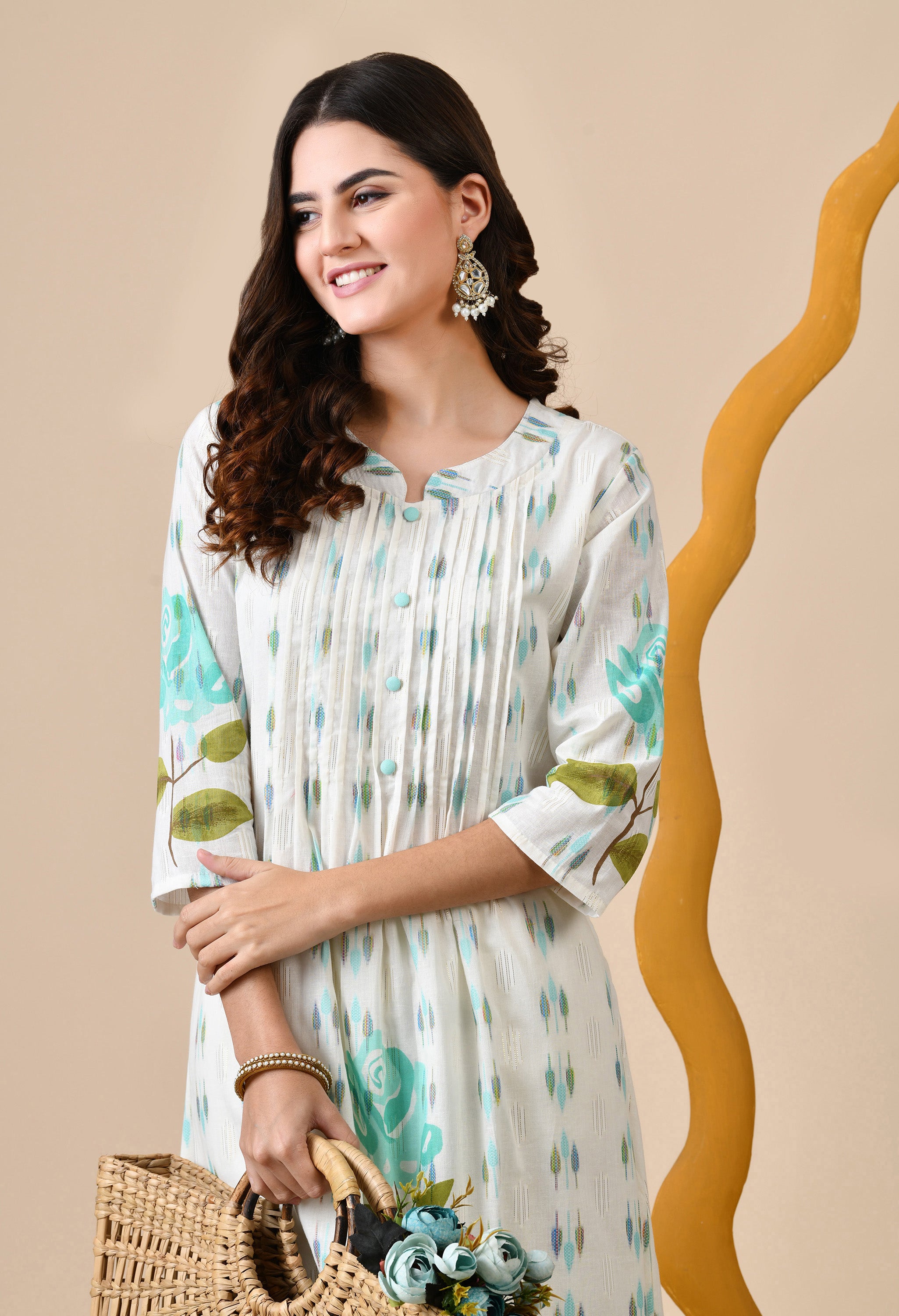 White A-line Hand-Painted Mul Cotton Kurta with Pants- Set of 2.