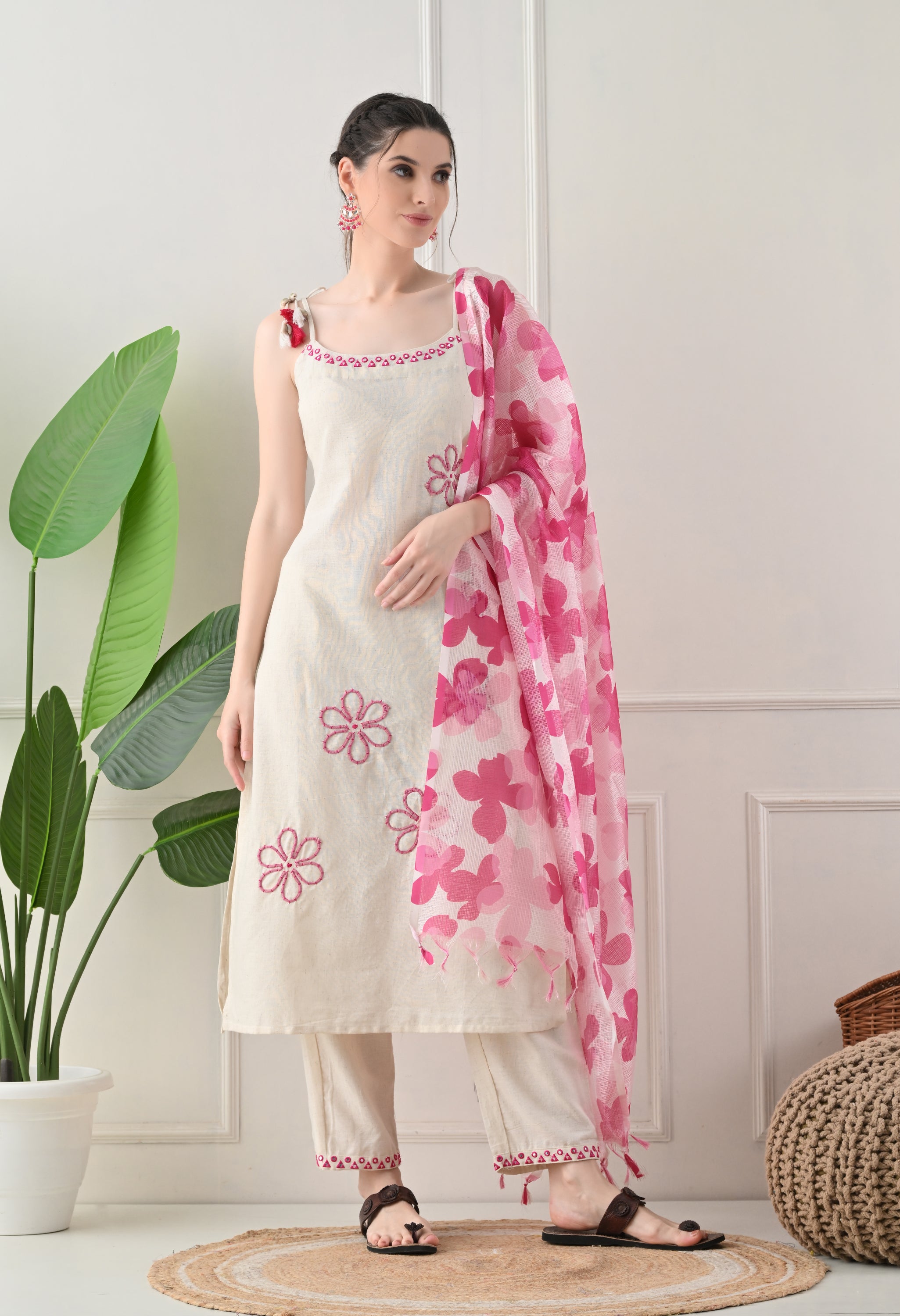 Cream Cotton Suit with Dori Work, Noddle Straps -Set of 3
