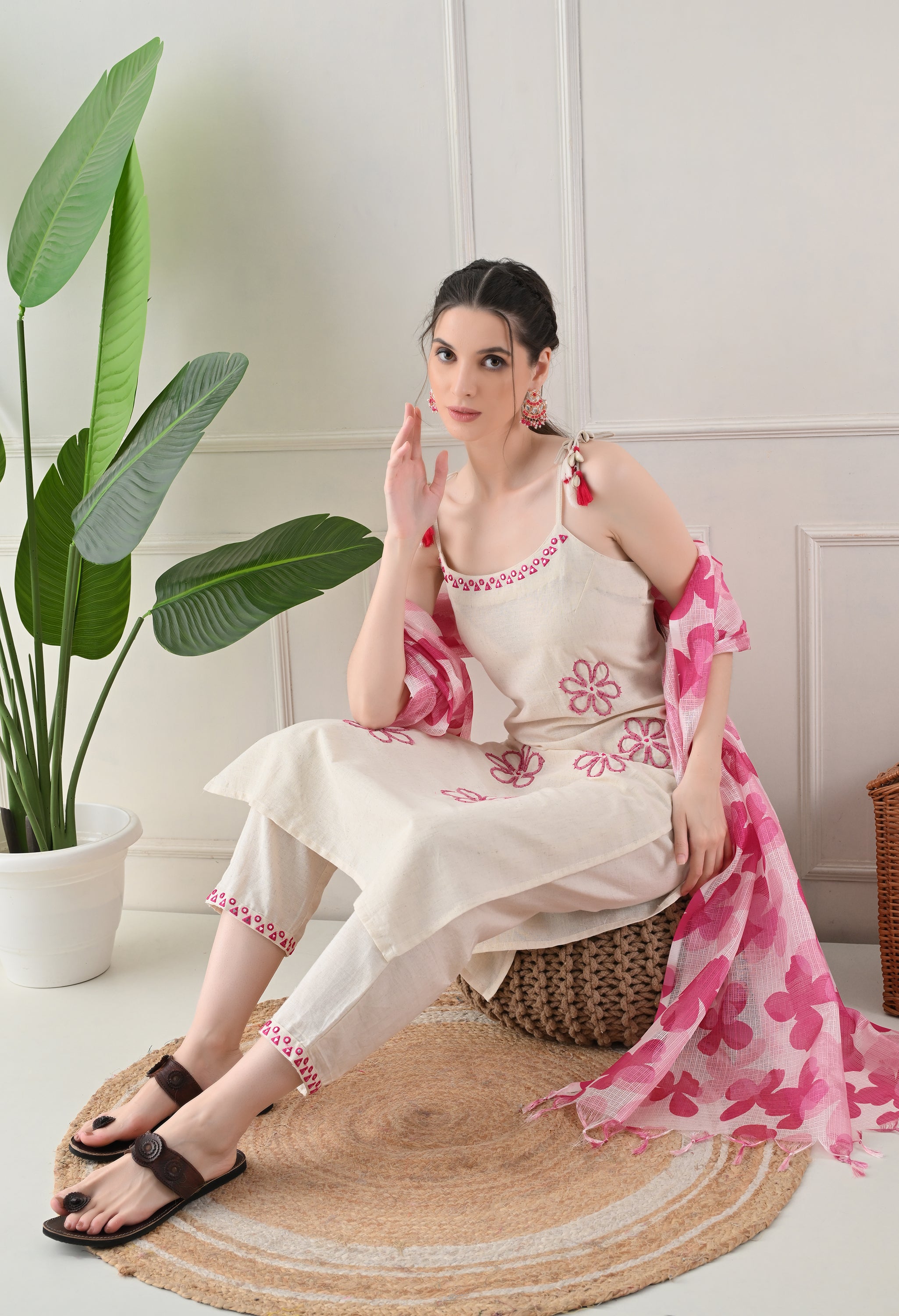 Cream Cotton Suit with Dori Work, Noddle Straps -Set of 3