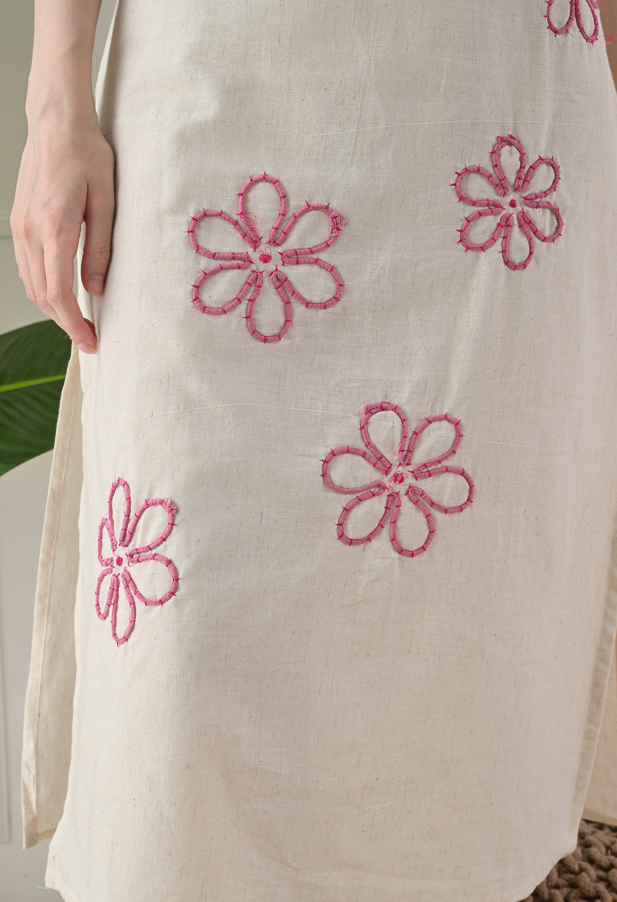 Cream Cotton Suit with Dori Work, Noddle Straps -Set of 3
