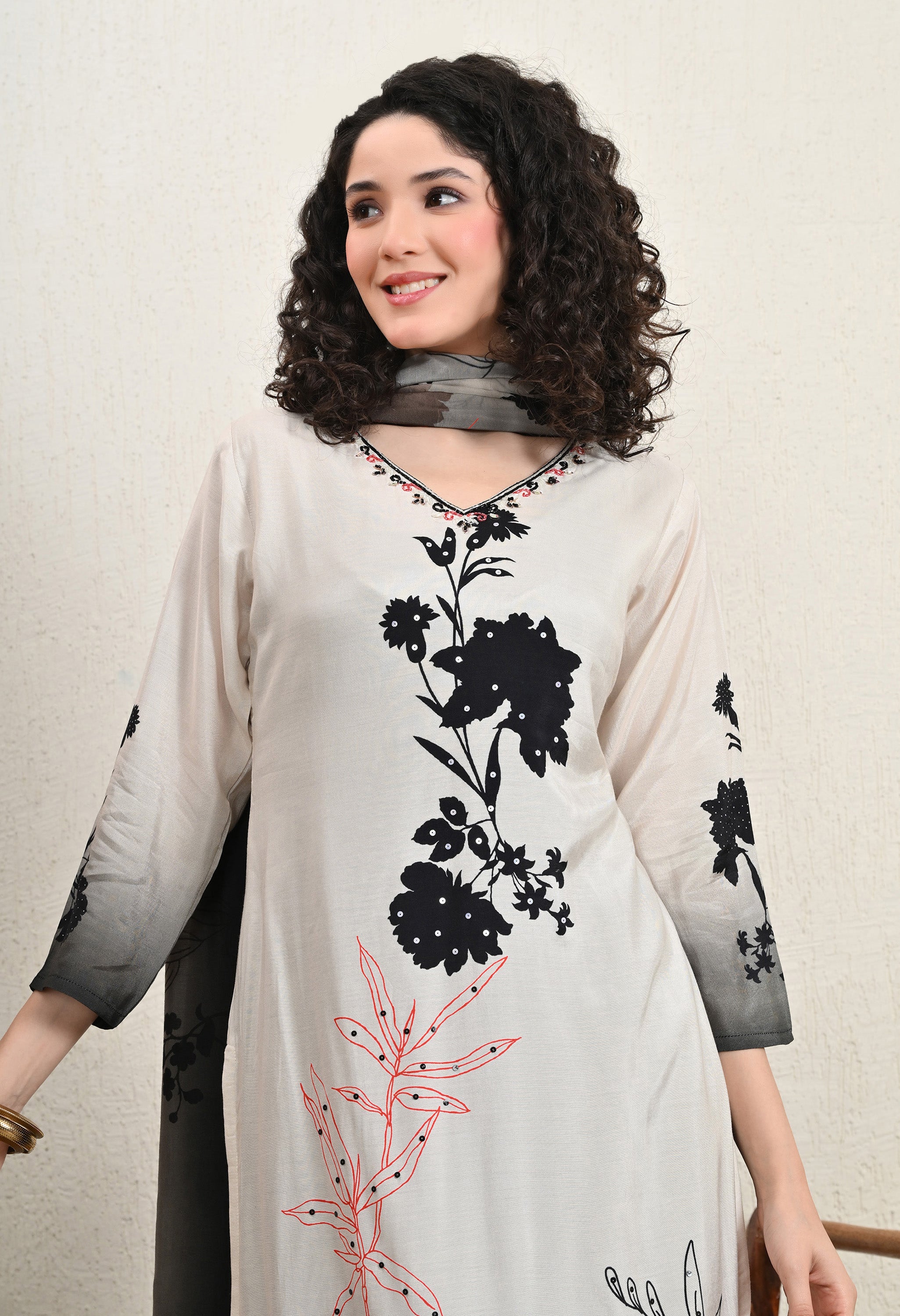 Cream Printed Muslin Sequins Embroidered suit - Set of 3