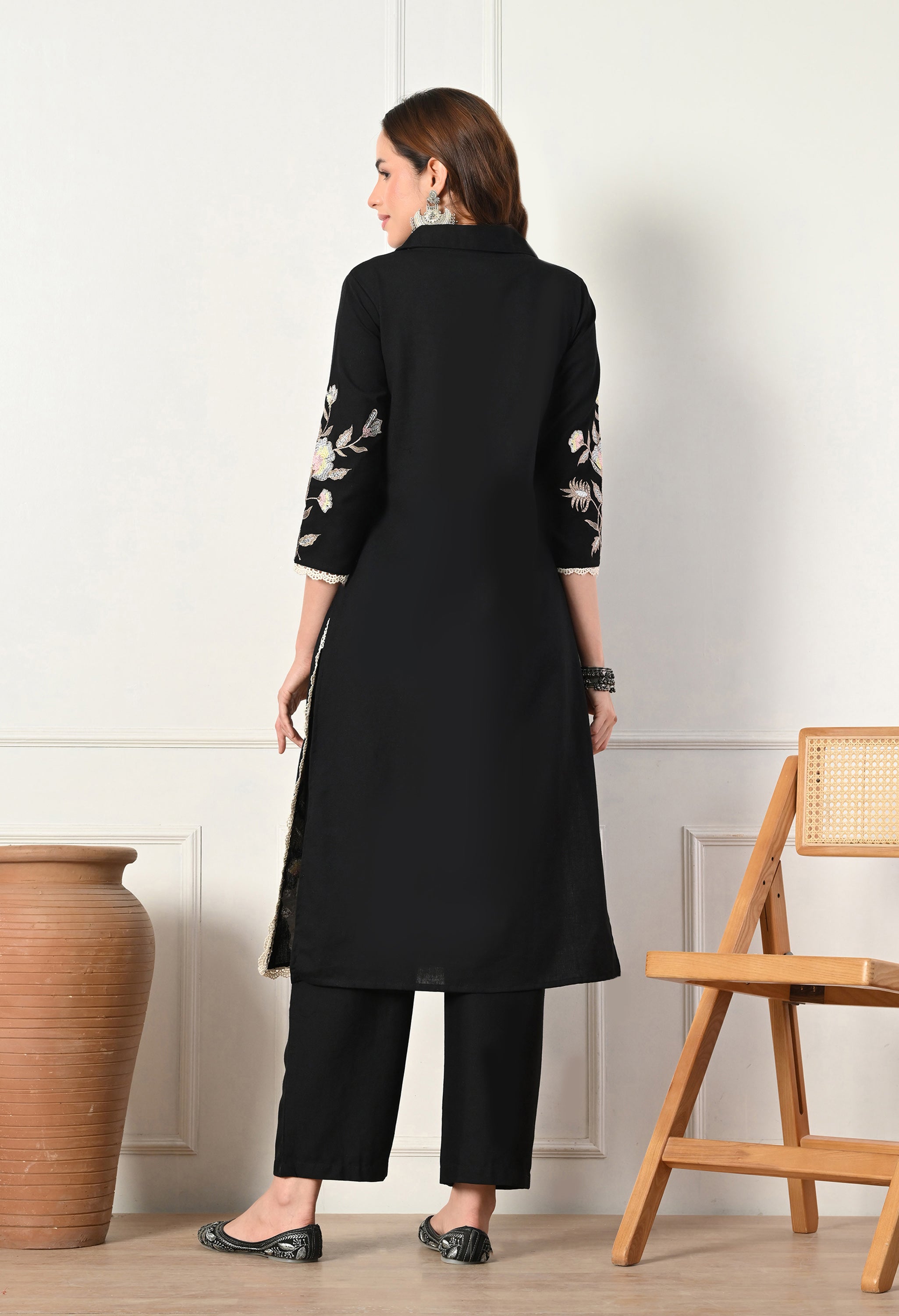 Black Cotton Flex Embroidered Kurta with Pants- Set of 2