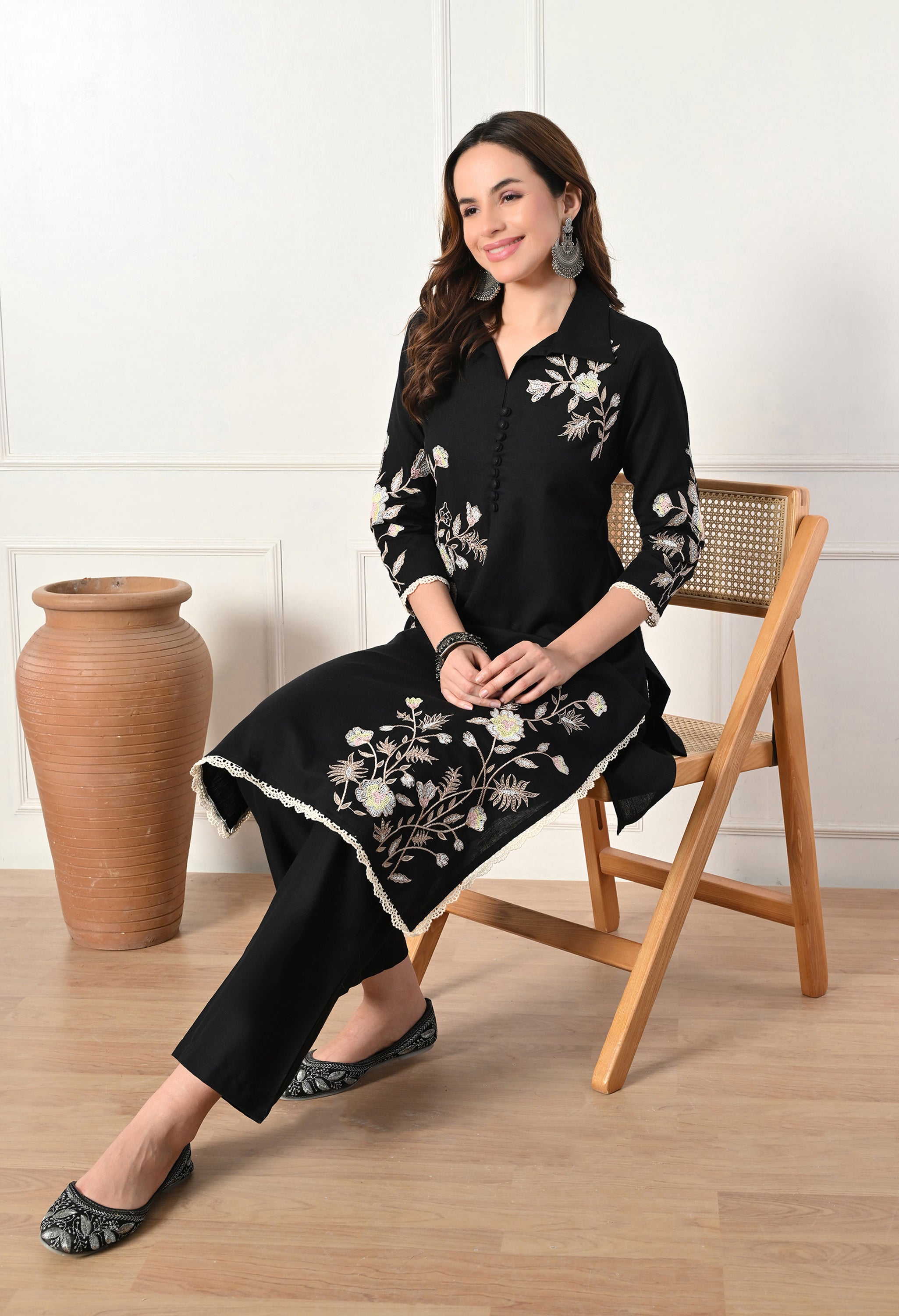 Black Cotton Flex Embroidered Kurta with Pants- Set of 2