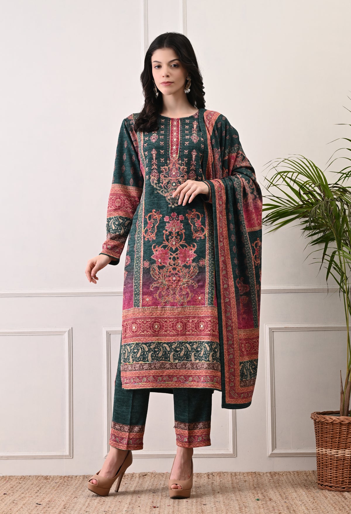 Green with Pink Ombre Digital Print Suit with Zari Work Detailing - Set of 3