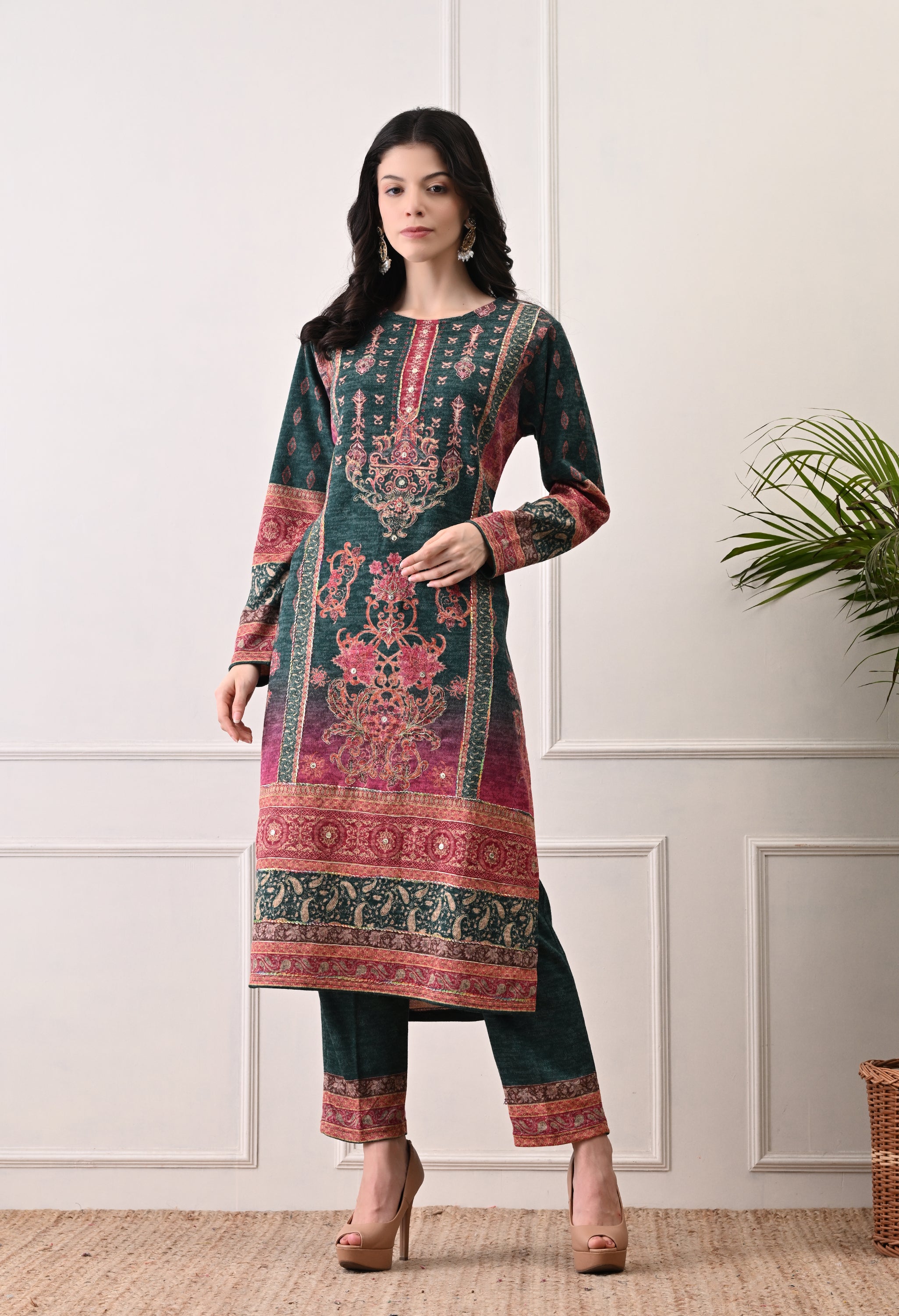 Green with Pink Ombre Digital Print Suit with Zari Work Detailing - Set of 3
