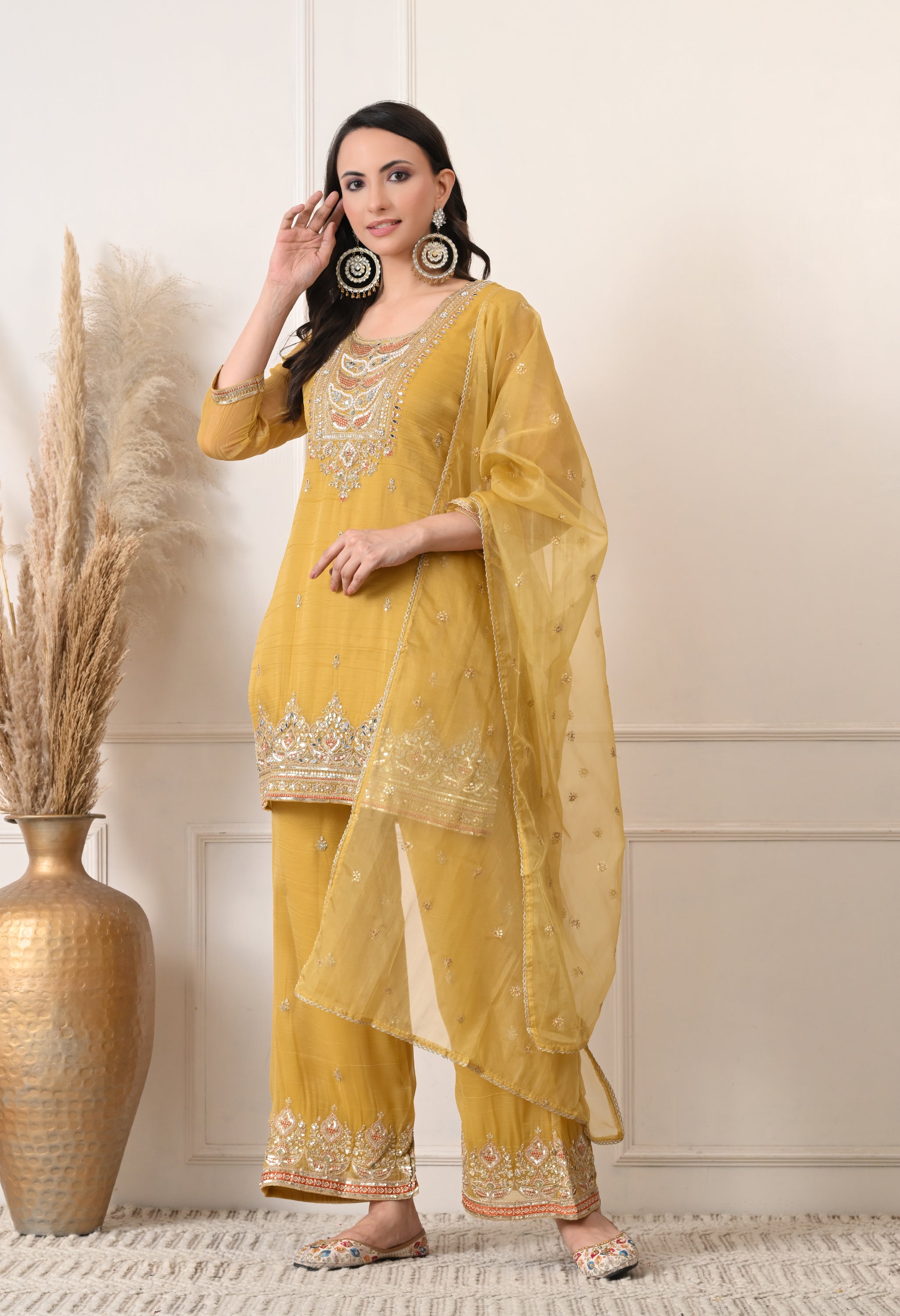 Golden Crush Shimmer Tissue Zari Embroidered Suit- Set of 3