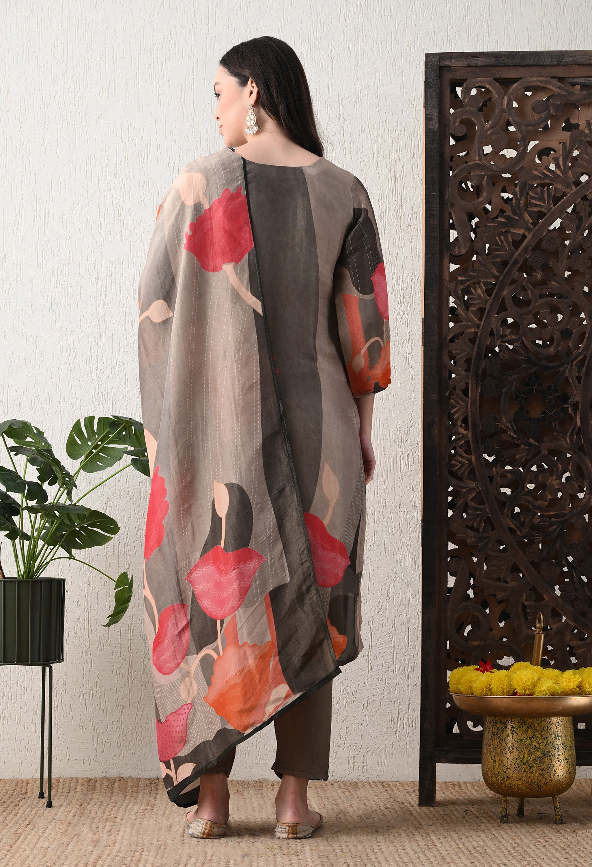 Grey Shimmer Tissue Silk Embroidered Digital Print Suit -Set of 3
