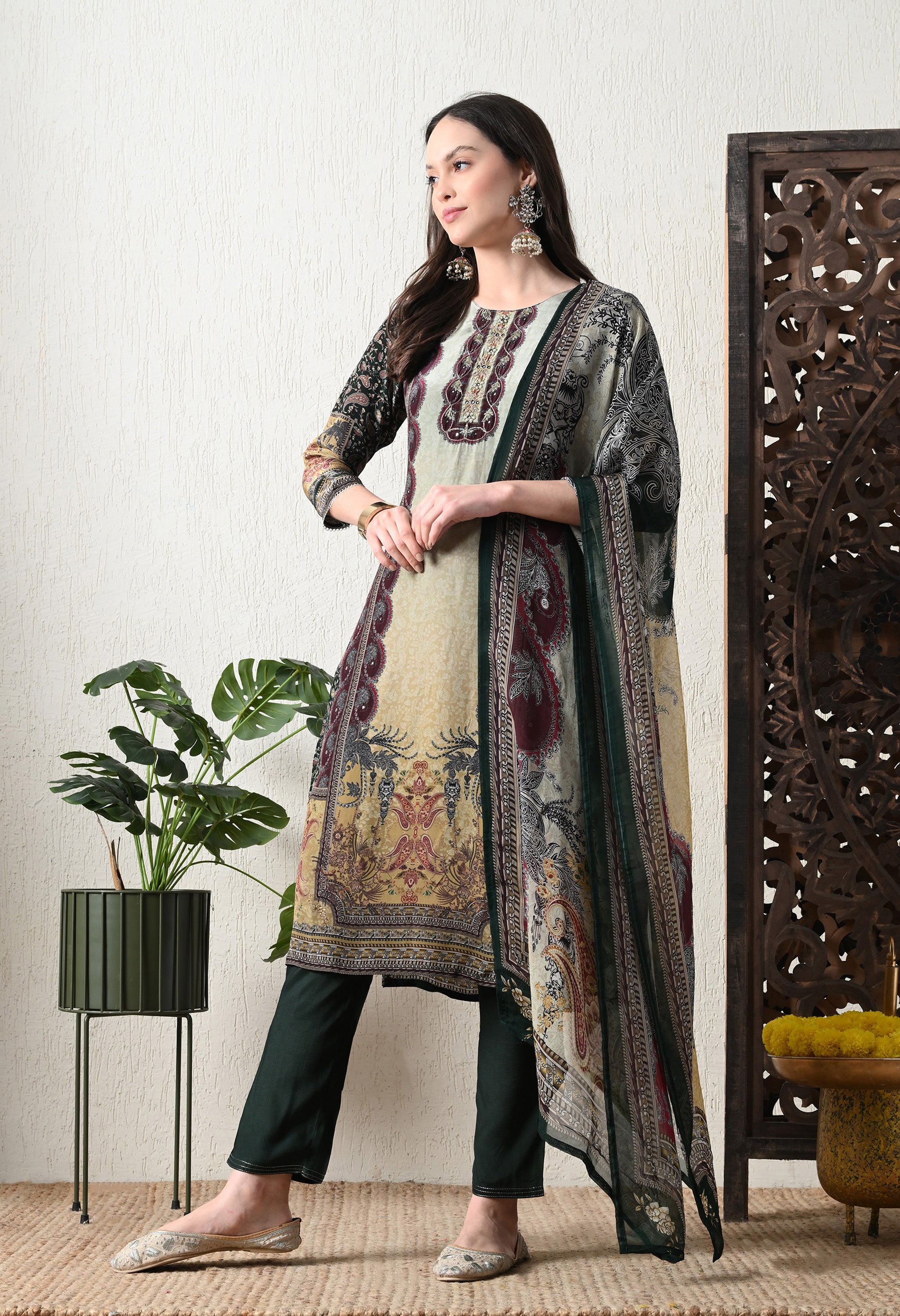 Green Crepe Embroidered Digital Print Suit - Set of 3