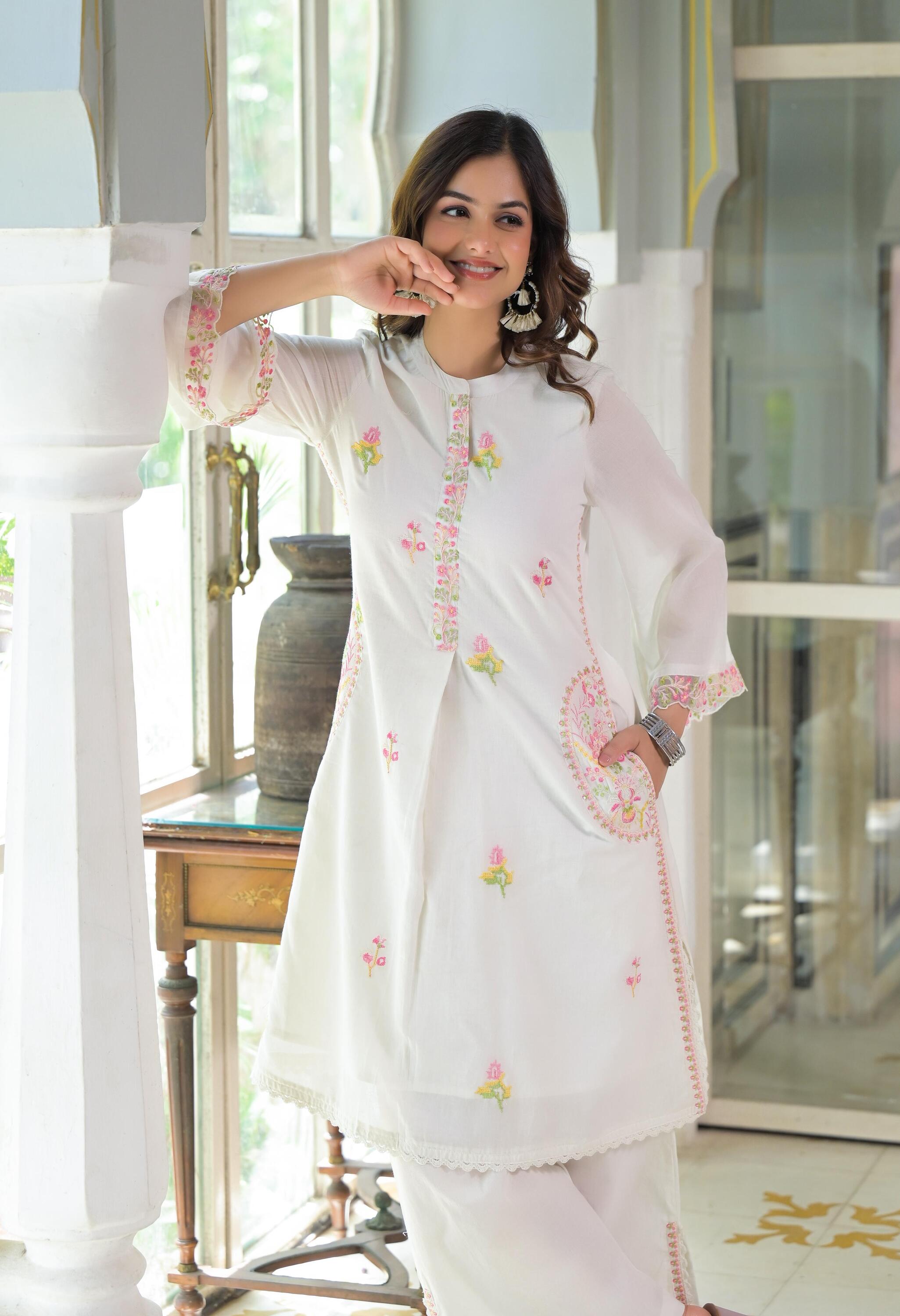 White Mul Cotton Threadwork Co-ord Set- Set of 2