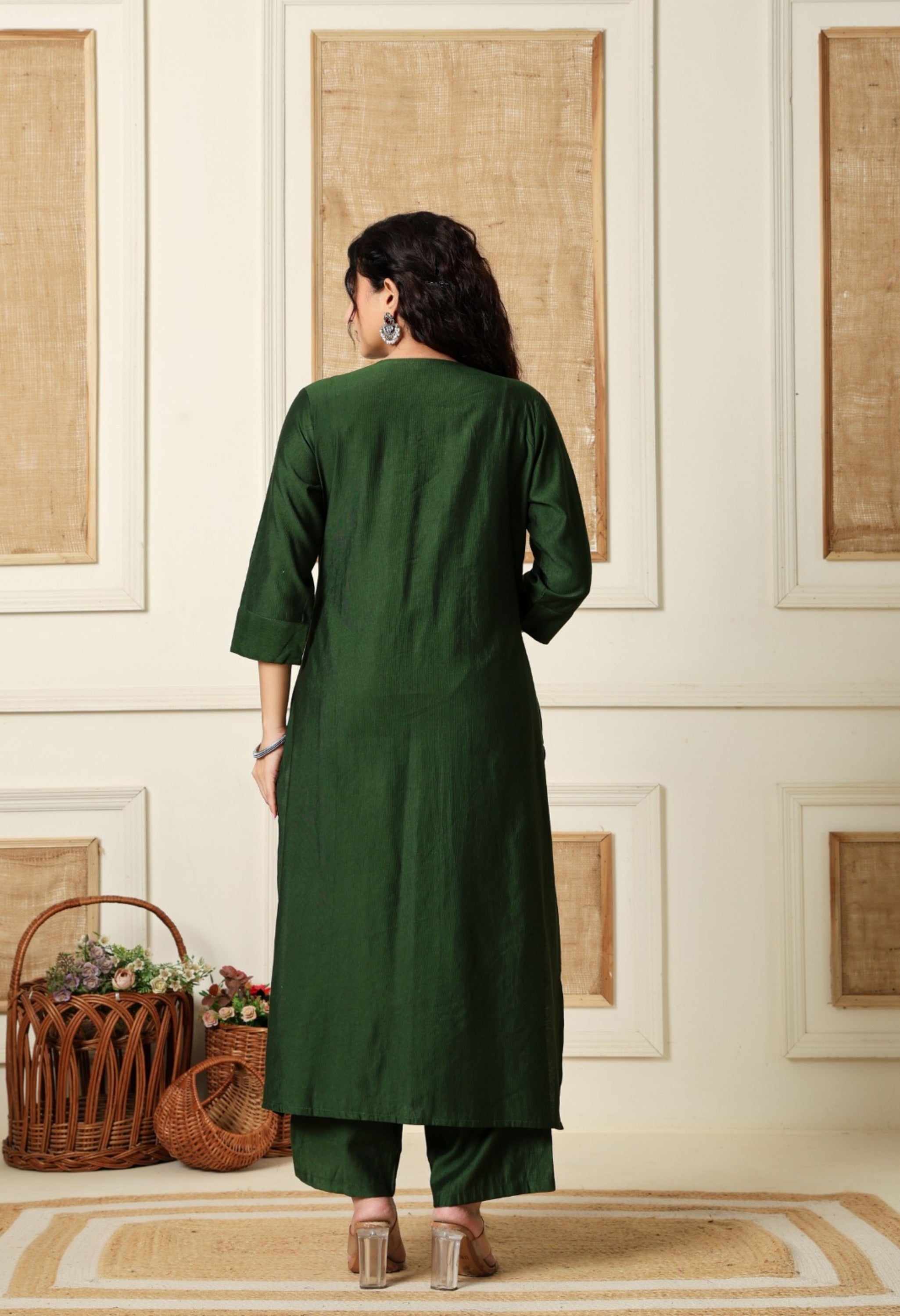 Green Vertical Silk A-Line Kurta With Pants- Set of 2