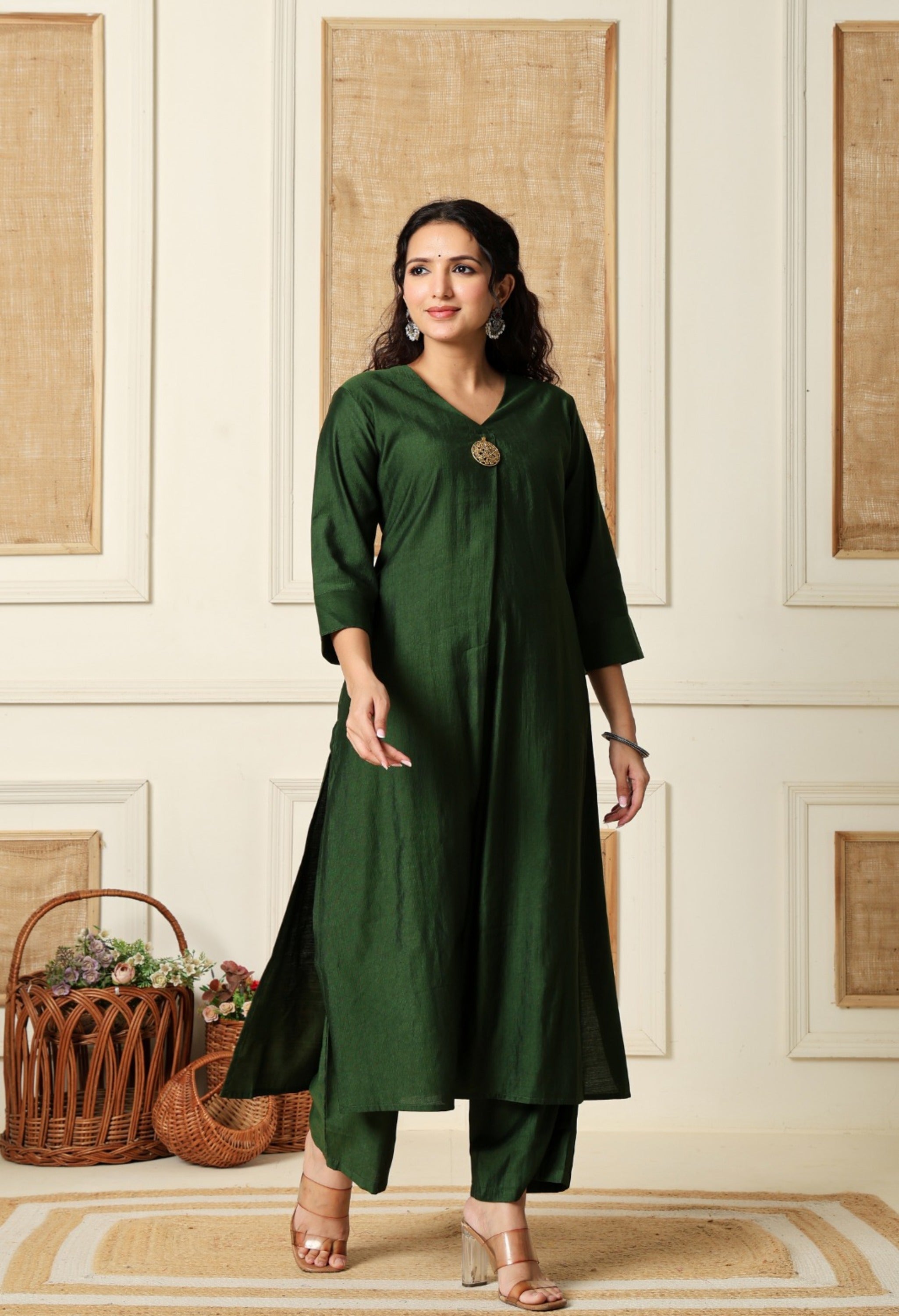 Green Vertical Silk A-Line Kurta With Pants- Set of 2