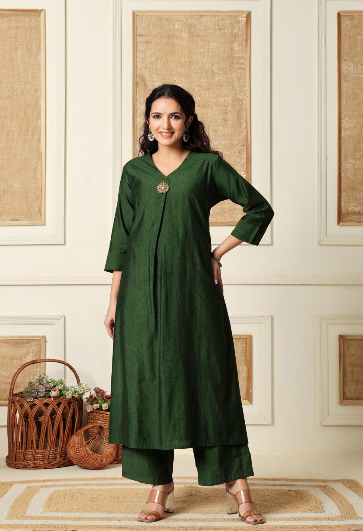 Green Vertical Silk A-Line Kurta With Pants- Set of 2