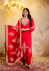 Red Crepe Digital Print Mirror Work Suit - Set of 3