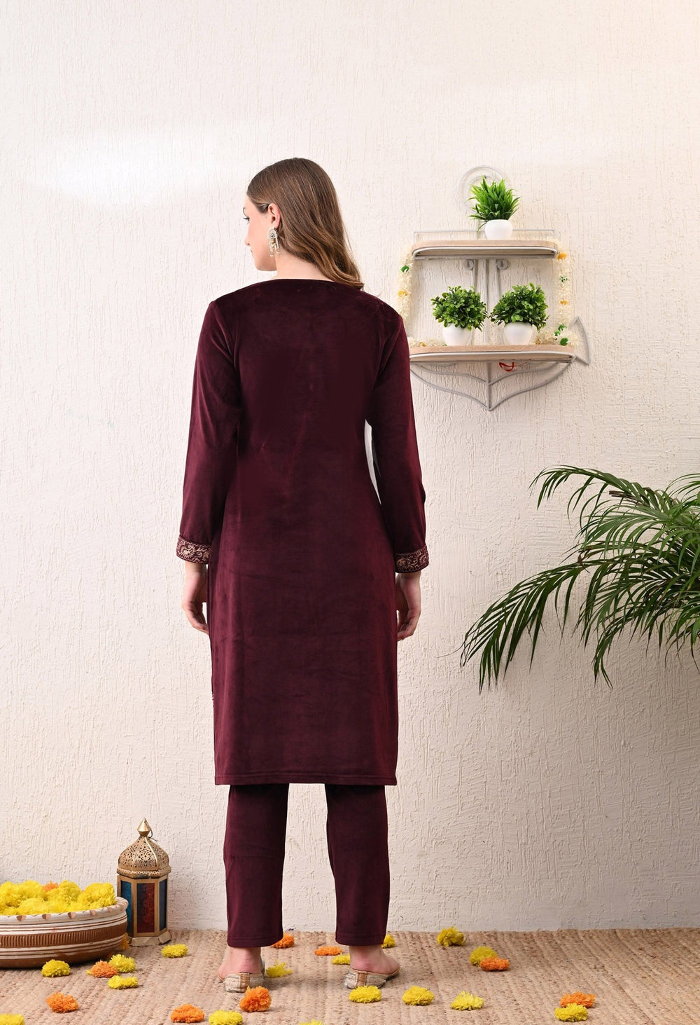 Elegant 3 - piece Pure Velvet Set - Fine Strings