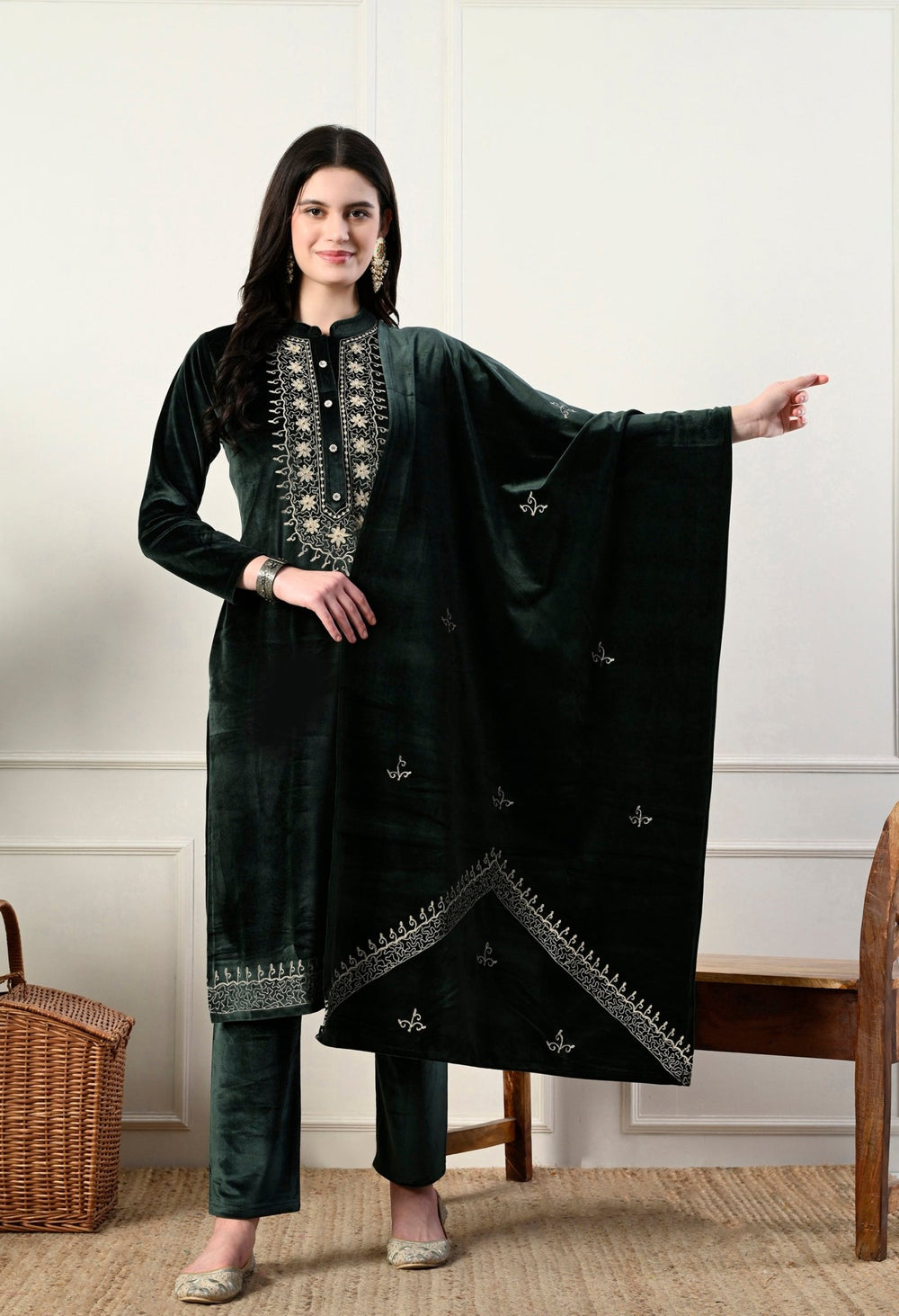 Elegant 3 - piece pure velvet set with rich Kashmiri embroidery! - Fine Strings