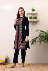 Elegant 3 - Piece Woolen Set - Fine Strings